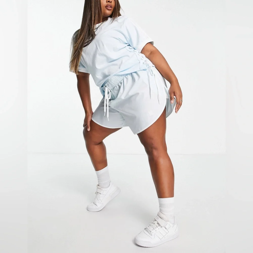 Adidas Originals always original shorts - Picture 1 of 4